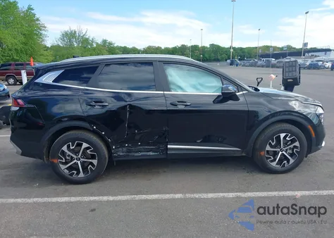 2024 Kia Sportage Hybrid Ex z USA, uszkodzony, nr VIN KNDPVCDGXR7160299